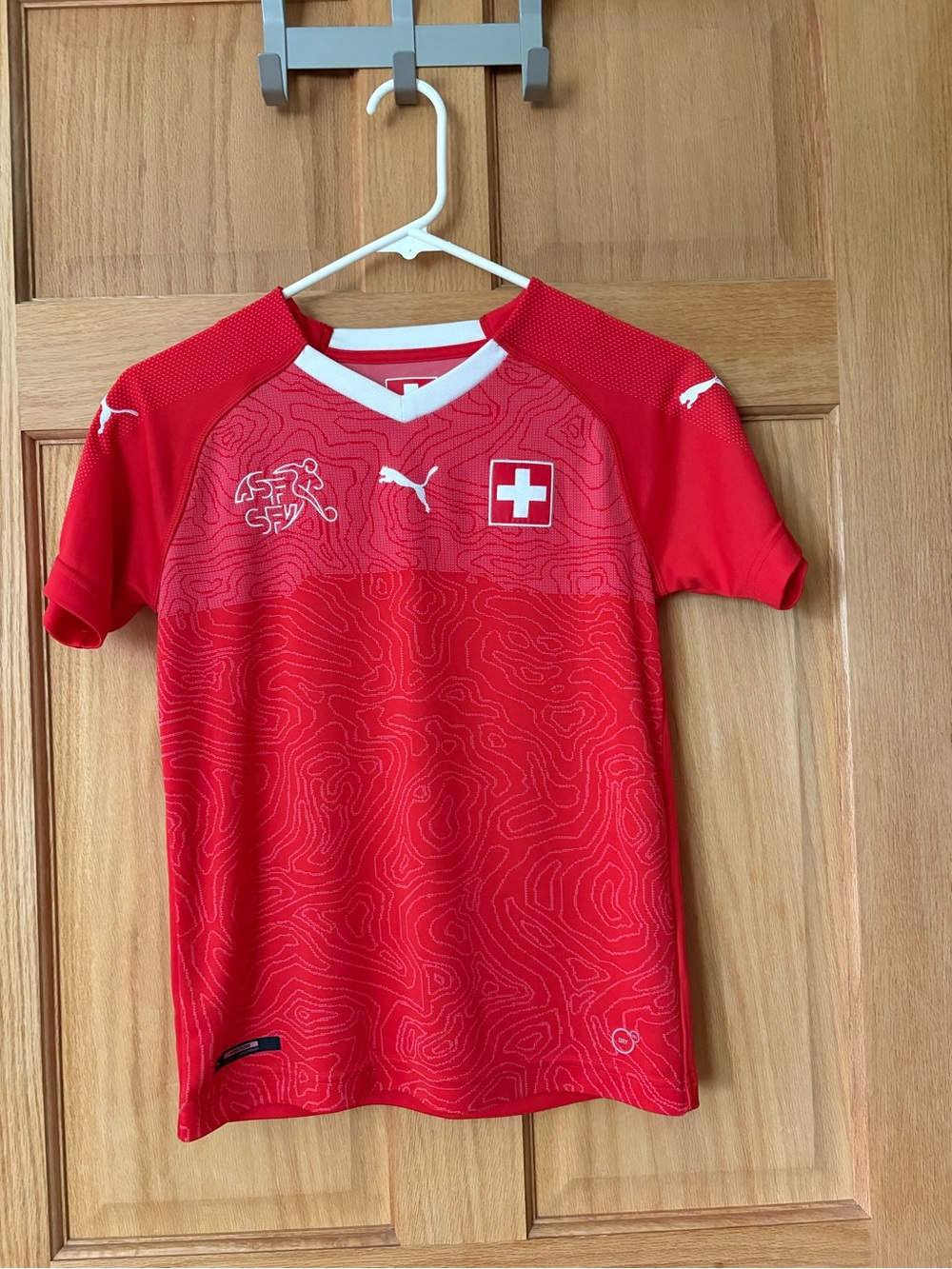 Switzerland Soccer Jersey -youth L